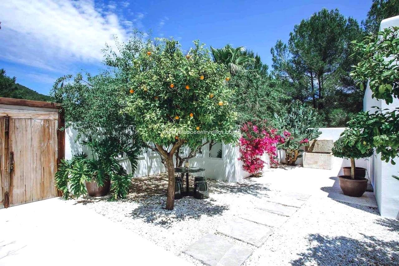6 sovrum Villa till salu i Ibiza stad med pool - 5 750 000 € (Ref: 9986106)