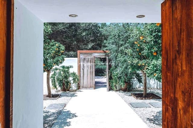 Chalet de 6 habitaciones en Ibiza / Eivissa ciudad en venta con piscina - 5.750.000 € (Ref: 9986106)