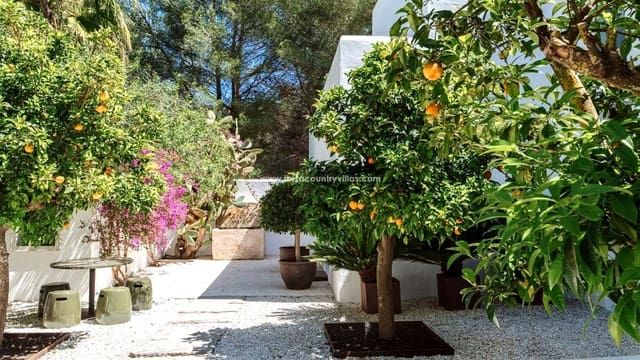 Chalet de 6 habitaciones en Ibiza / Eivissa ciudad en venta con piscina - 5.750.000 € (Ref: 9986106)