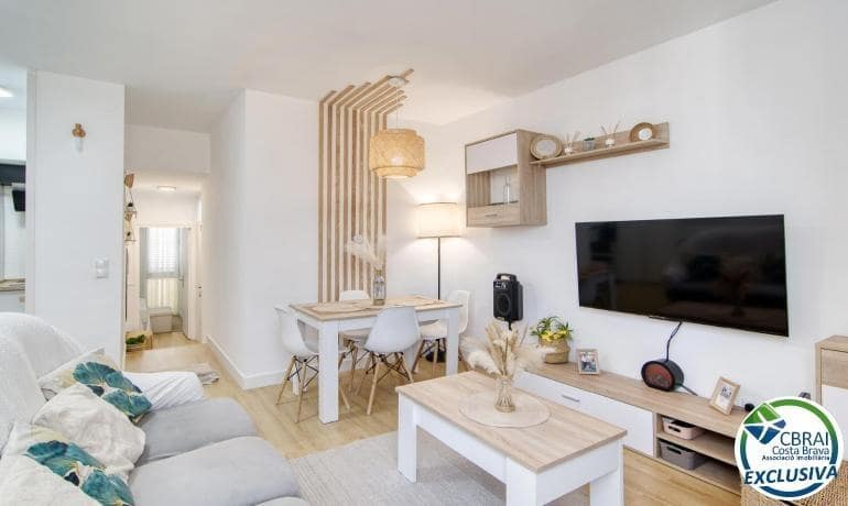 Apartamento de 2 habitaciones en Roses en venta - 139.000 € (Ref: 10005615)