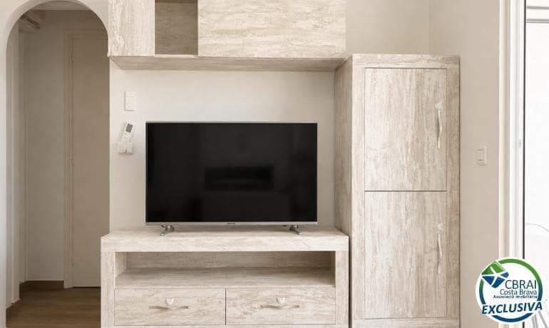 2 bedroom Apartment for sale in Empuriabrava - € 215,000 (Ref: 10015572)