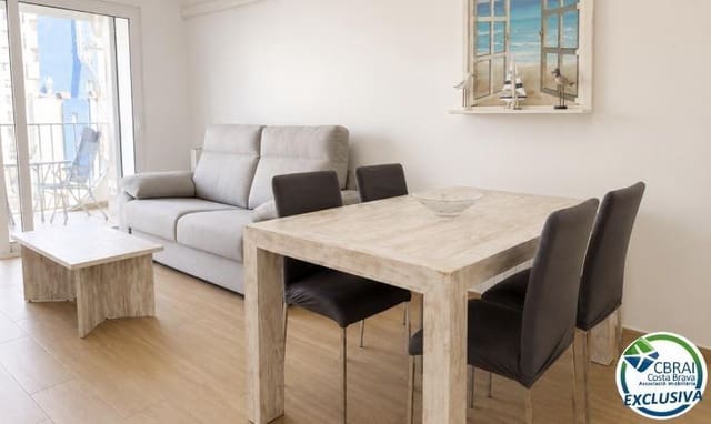 2 bedroom Apartment for sale in Empuriabrava, Castelló d'Empúries - € 215,000 (Ref: 10015572)