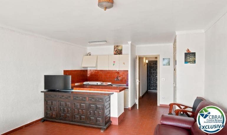 Apartamento de 1 habitación en Empuriabrava en venta - 135.000 € (Ref: 10022472)