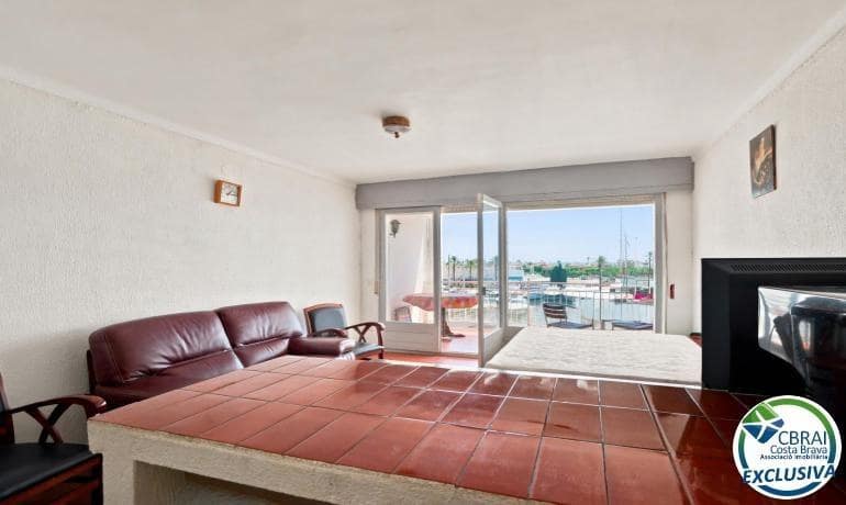 Apartamento de 1 habitación en Empuriabrava en venta - 135.000 € (Ref: 10022472)