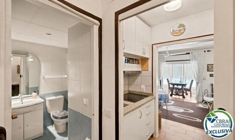 1 sovrum Lägenhet till salu i Empuriabrava - 135 000 € (Ref: 10024136)