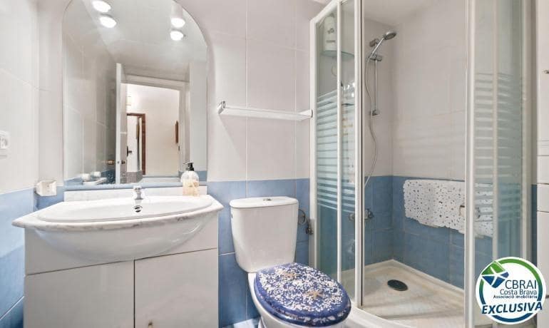 1 sovrum Lägenhet till salu i Empuriabrava - 135 000 € (Ref: 10024136)