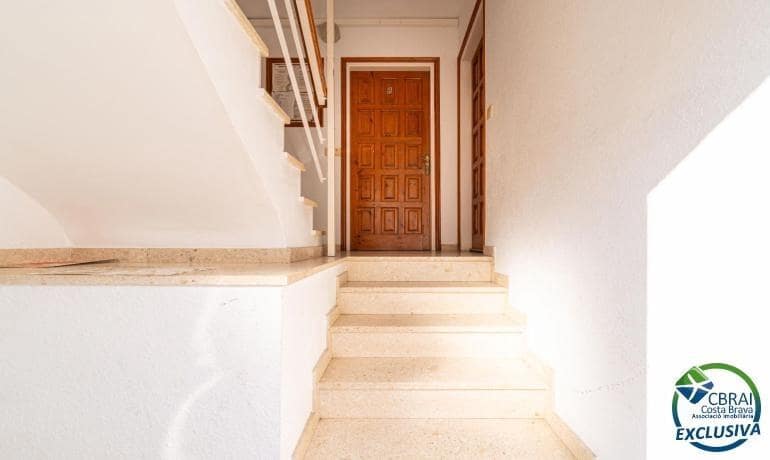 2 chambre Appartement à vendre à Empuriabrava avec garage - 265 000 € (Ref: 10035360)