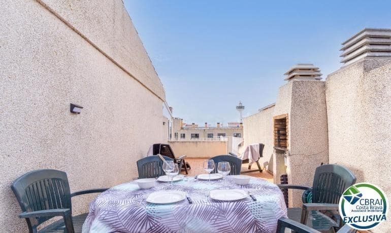 2 chambre Appartement à vendre à Empuriabrava avec garage - 265 000 € (Ref: 10035360)
