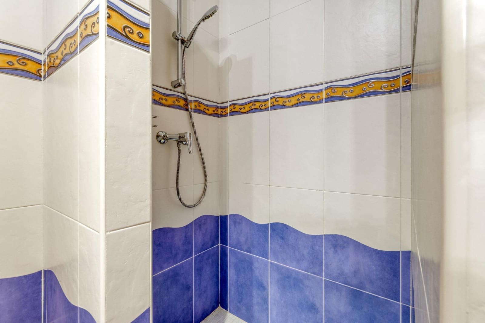 Apartamento de 4 habitaciones en Roses en venta con piscina garaje - 890.000 € (Ref: 10041106)