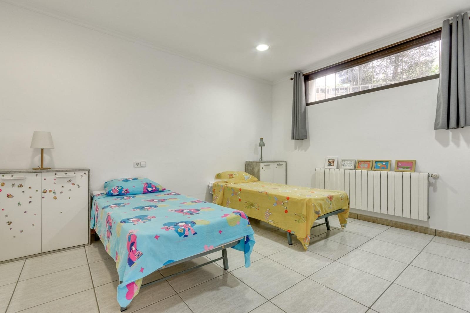 Apartamento de 4 habitaciones en Roses en venta con piscina garaje - 890.000 € (Ref: 10041106)