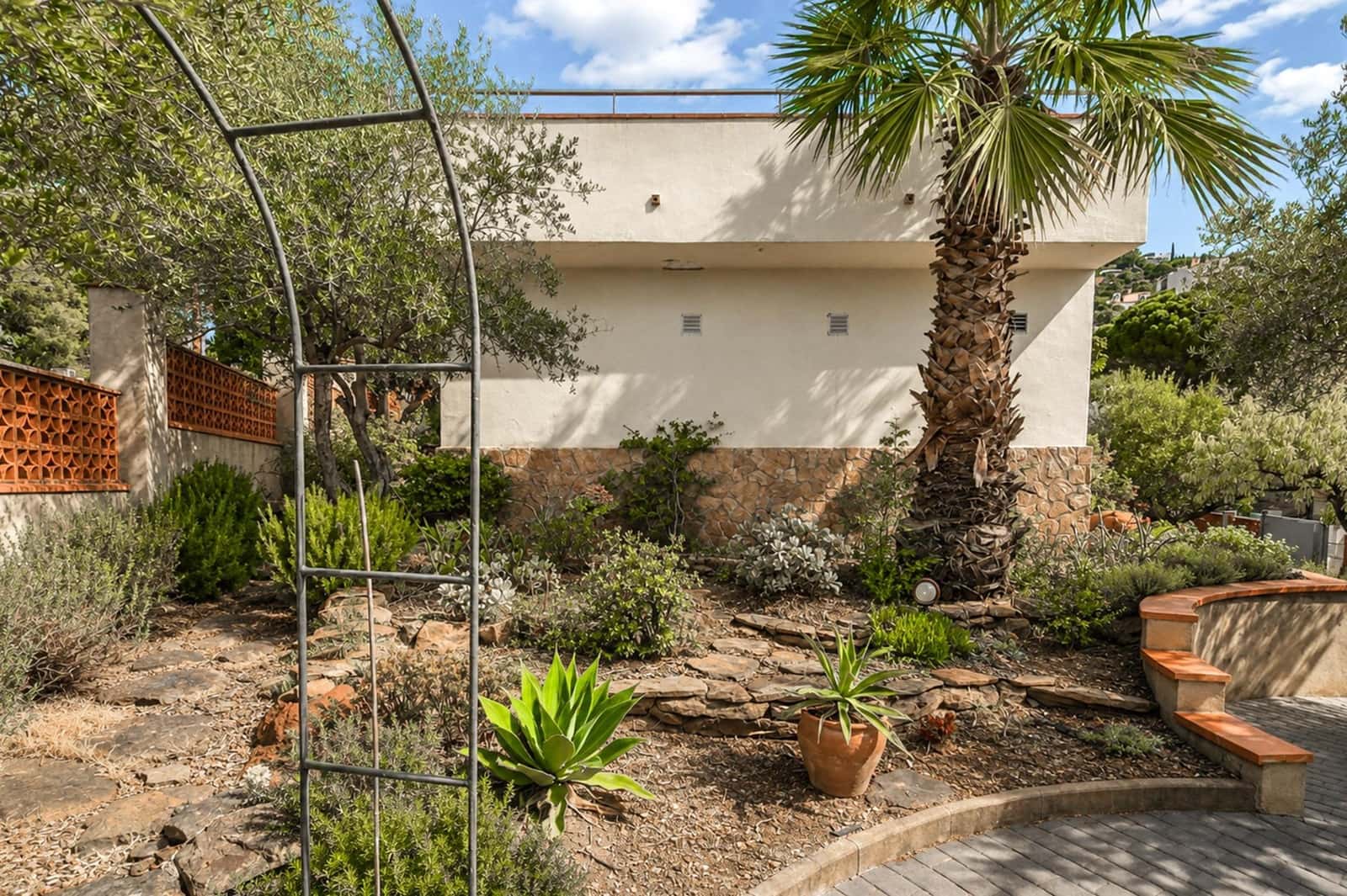 Apartamento de 4 habitaciones en Roses en venta con piscina garaje - 890.000 € (Ref: 10041106)