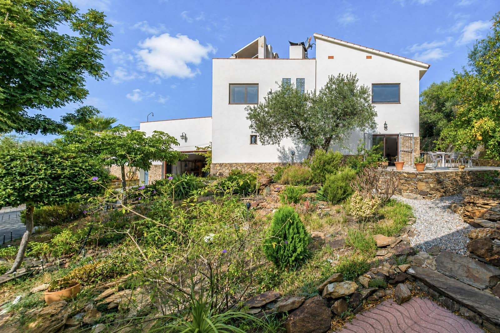 Apartamento de 4 habitaciones en Roses en venta con piscina garaje - 890.000 € (Ref: 10041106)