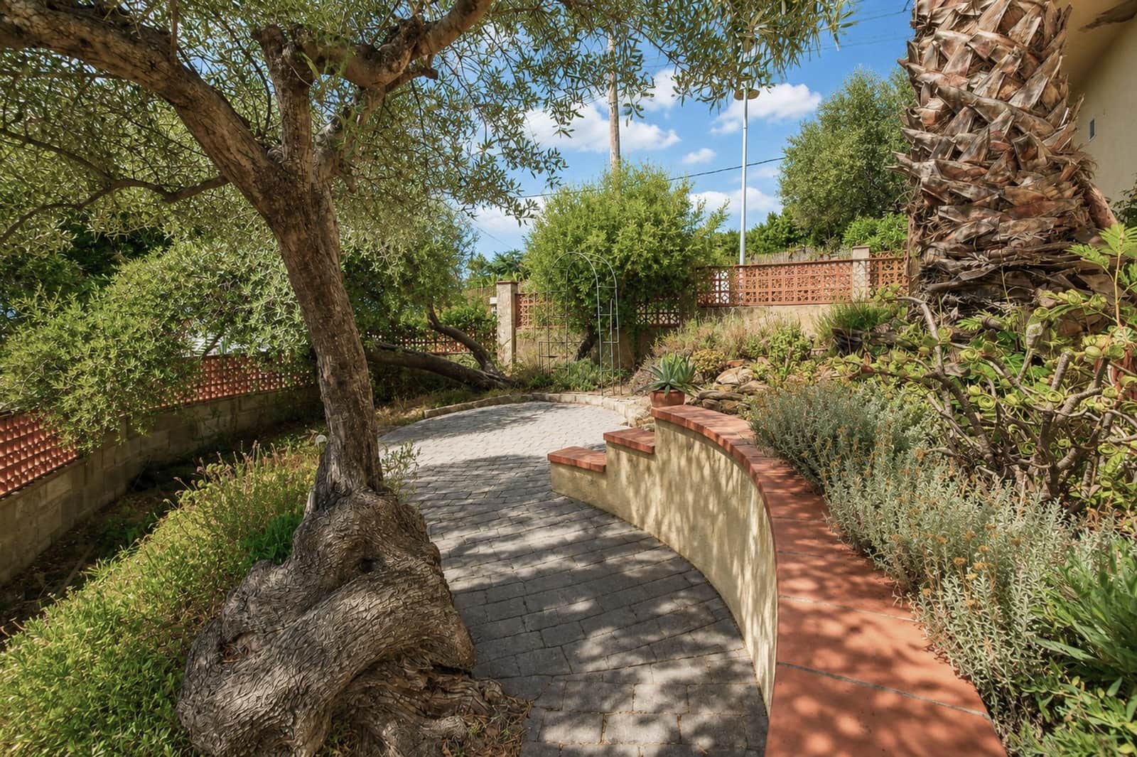 Apartamento de 4 habitaciones en Roses en venta con piscina garaje - 890.000 € (Ref: 10041106)