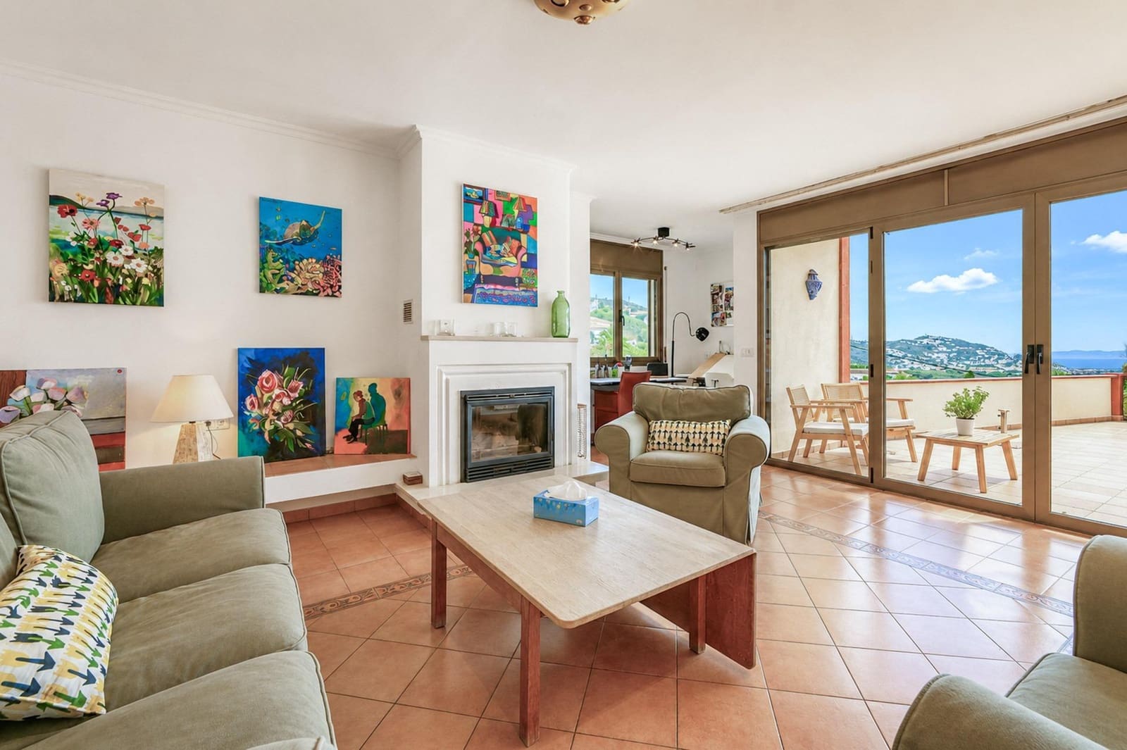 Apartamento de 4 habitaciones en Roses en venta con piscina garaje - 890.000 € (Ref: 10041106)