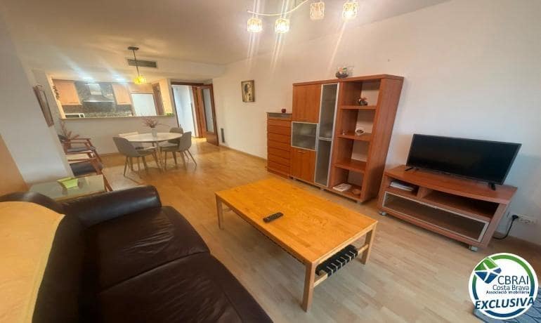 2 sovrum Lägenhet till salu i Roses med pool - 475 000 € (Ref: 10041107)