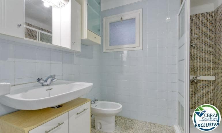 3 bedroom Apartment for sale in Roses - € 185,500 (Ref: 10044806)