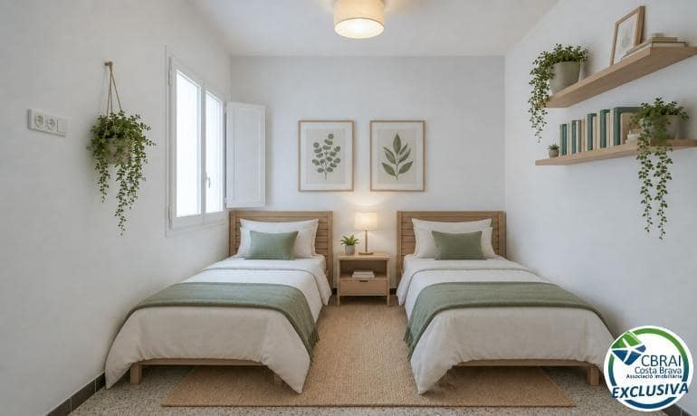 3 bedroom Apartment for sale in Roses - € 185,500 (Ref: 10044806)