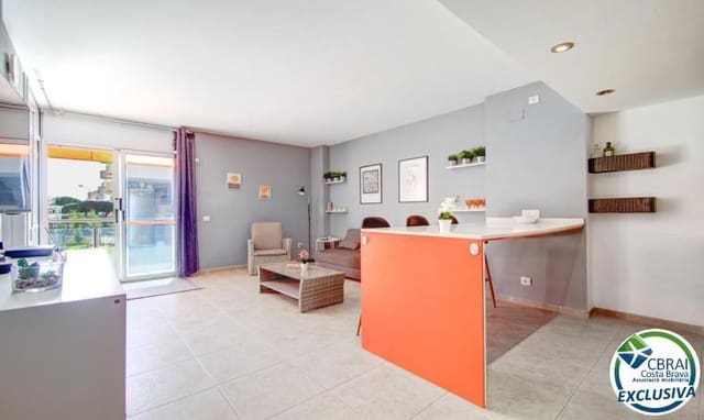 2 bedroom Apartment for sale in Santa Margarida, Roses with pool garage - € 235,000 (Ref: 10044808)