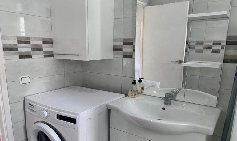 2 bedroom Apartment for sale in Roses with pool - € 185,000 (Ref: 10044809)