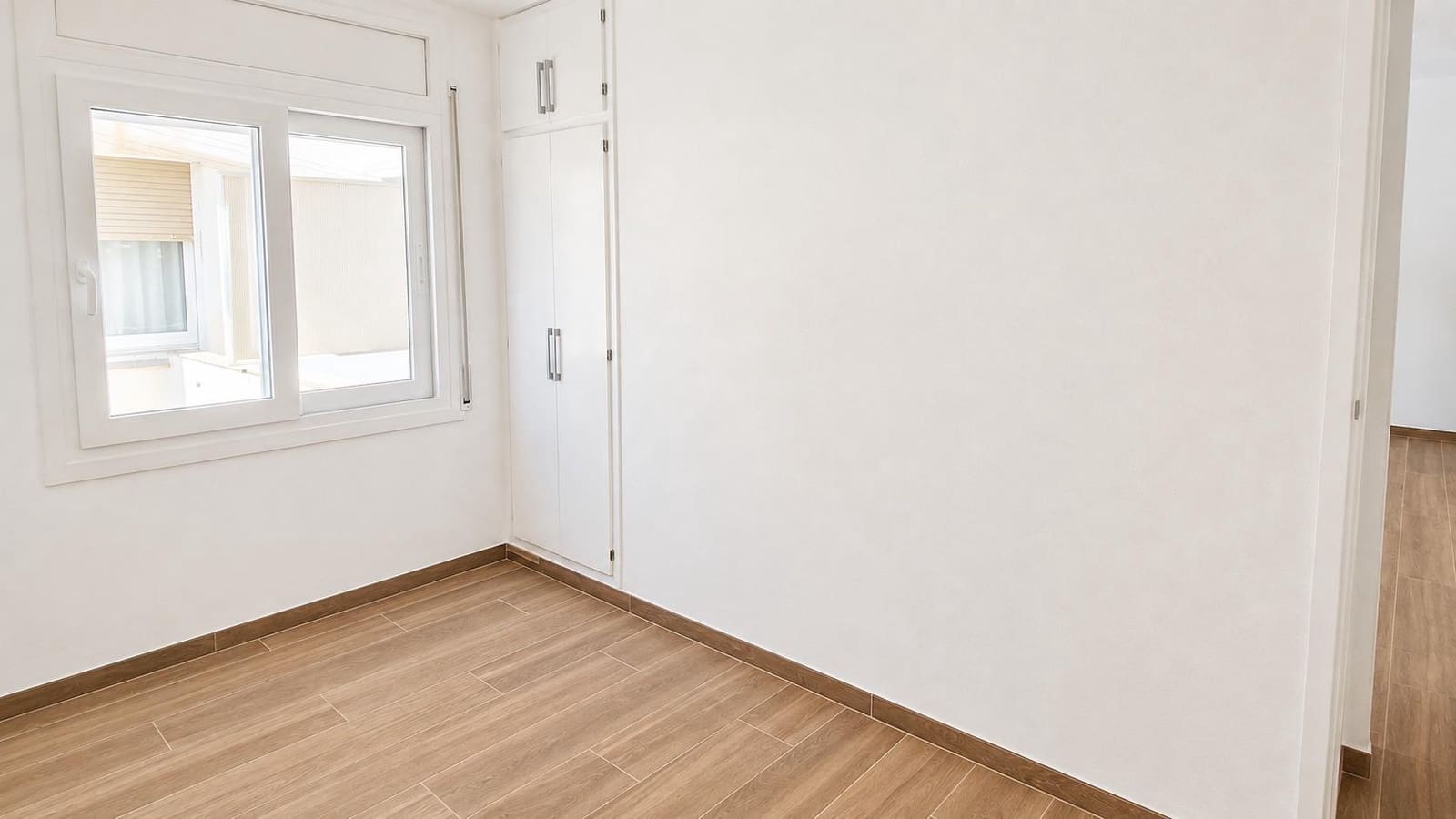 2 sovrum Lägenhet till salu i Roses - 179 000 € (Ref: 10047305)