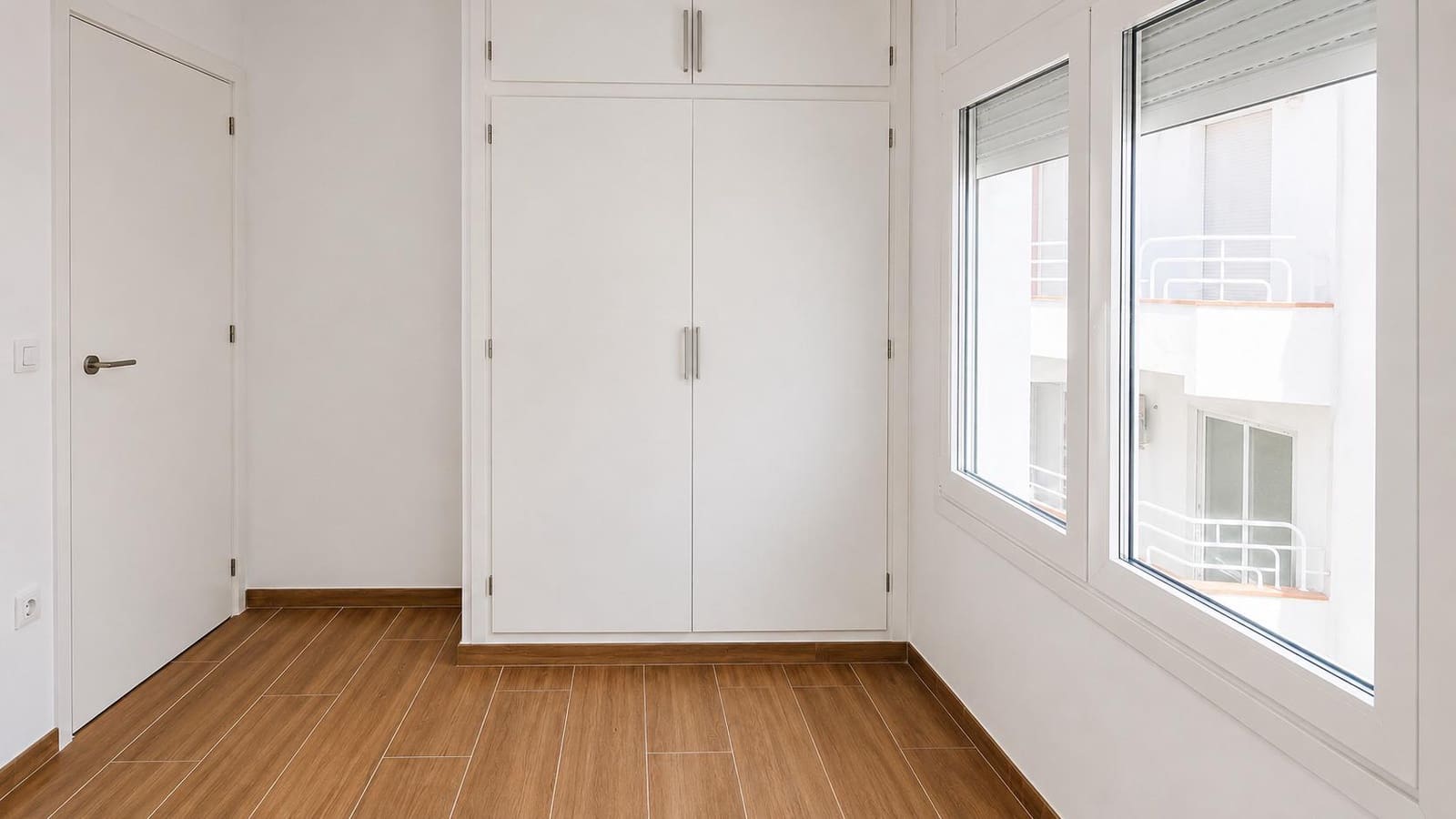 2 sovrum Lägenhet till salu i Roses - 179 000 € (Ref: 10047305)