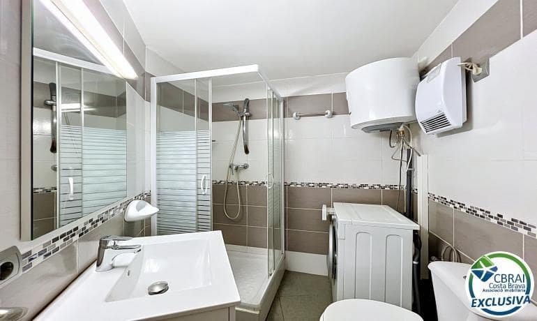 1 sovrum Lägenhet till salu i Empuriabrava - 139 000 € (Ref: 10047306)