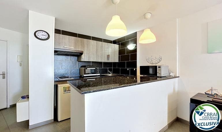 1 sovrum Lägenhet till salu i Empuriabrava - 139 000 € (Ref: 10047306)