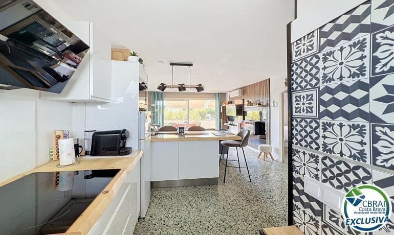 2 sovrum Lägenhet till salu i Empuriabrava - 219 000 € (Ref: 10050304)