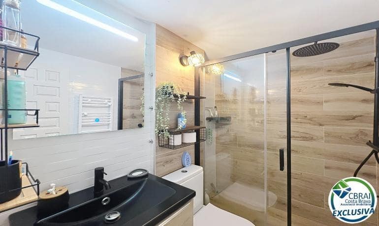 2 sovrum Lägenhet till salu i Empuriabrava - 219 000 € (Ref: 10050304)