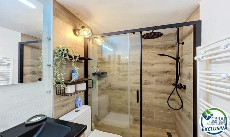 2 sovrum Lägenhet till salu i Empuriabrava - 219 000 € (Ref: 10050304)