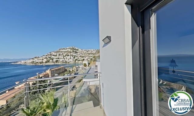 3 slaapkamer Villa te koop in Roses met zwembad garage - € 1.499.000 (Ref: 10055275)