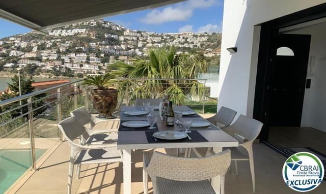 3 slaapkamer Villa te koop in Roses met zwembad garage - € 1.499.000 (Ref: 10055275)