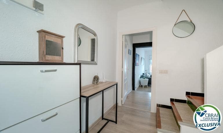 3 bedroom Townhouse for sale in Empuriabrava with pool garage - € 449,000 (Ref: 10070925)