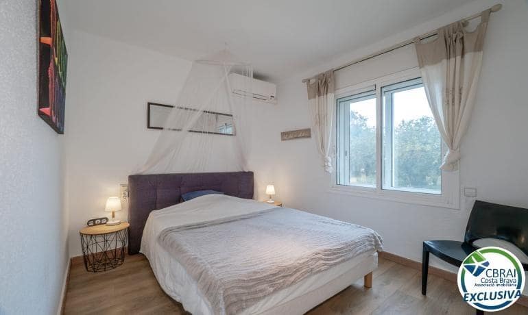 3 bedroom Townhouse for sale in Empuriabrava with pool garage - € 449,000 (Ref: 10070925)