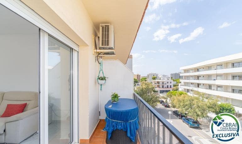 2 soverom Leilighet til salgs i Roses med garasje - € 215 000 (Ref: 10075636)