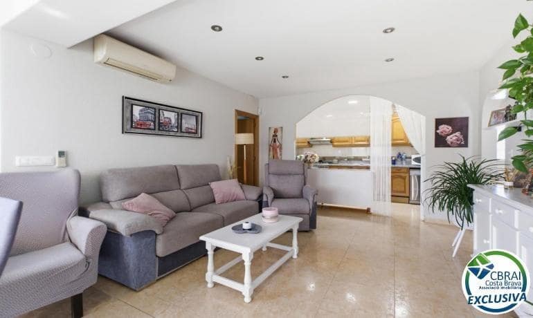 2 sypialnia Willa na sprzedaż w Empuriabrava z garażem - 307 000 € (Ref: 10075638)