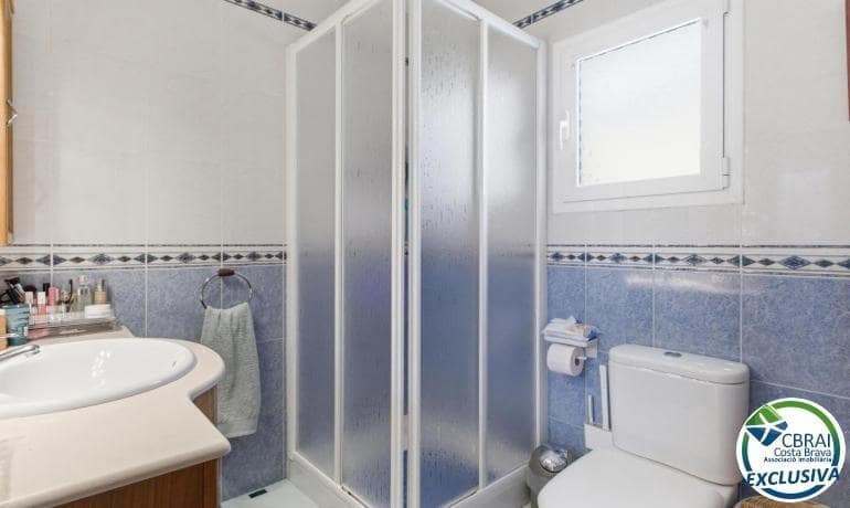 2 sypialnia Willa na sprzedaż w Empuriabrava z garażem - 307 000 € (Ref: 10075638)