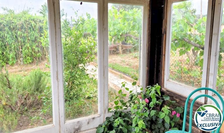 Ubebygd land til salgs i Figueres - € 75 000 (Ref: 10081202)