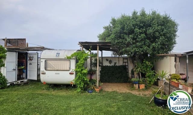 Ubebygd land til salgs i Figueres - € 75 000 (Ref: 10081202)