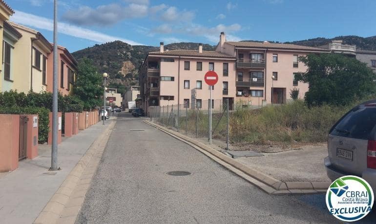 Garaje en Palau-saverdera en venta - 15.500 € (Ref: 10086119)
