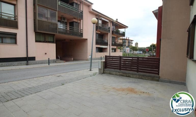 Garaje en Palau-saverdera en venta - 15.500 € (Ref: 10086119)