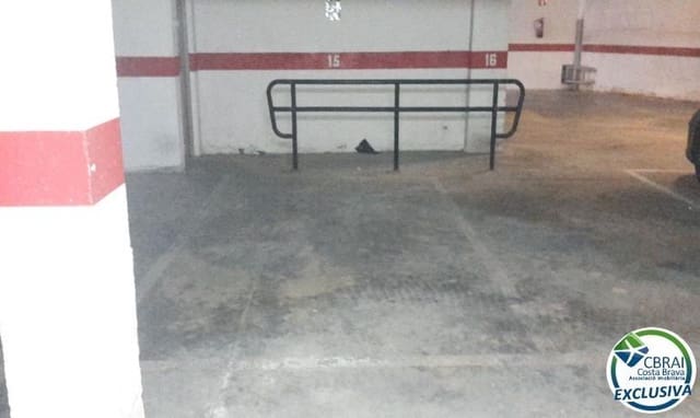 Garaje en Palau-saverdera en venta - 15.500 € (Ref: 10086119)
