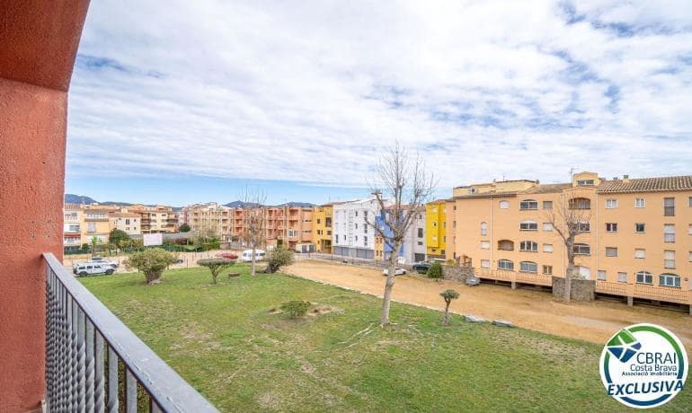 2 sypialnia Apartament na sprzedaż w Empuriabrava z basenem - 195 000 € (Ref: 10086120)