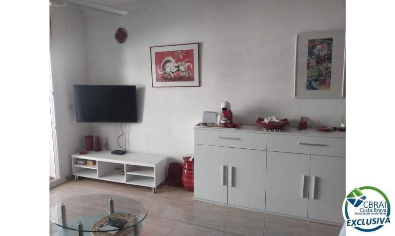 1 chambre Appartement à vendre à Empuriabrava avec piscine - 135 000 € (Ref: 10089696)