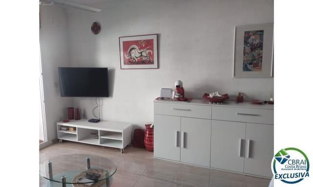 1 chambre Appartement à vendre à Empuriabrava, Castelló d'Empúries avec piscine - 135 000 € (Ref: 10089696)