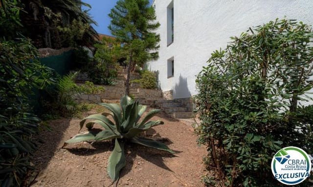 4 quarto Moradia para venda em Llançà com piscina garagem - 575 000 € (Ref: 10094622)