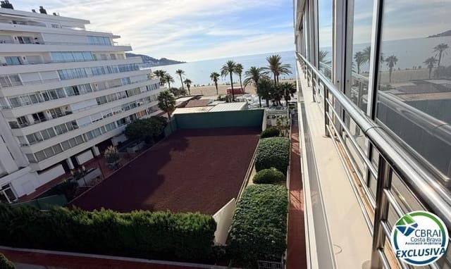 Apartamento de 2 habitaciones en Santa Margarida, Roses en venta con piscina - 210.000 € (Ref: 10098391)