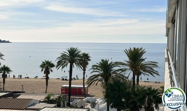 Apartamento de 2 habitaciones en Santa Margarida, Roses en venta con piscina - 210.000 € (Ref: 10098391)