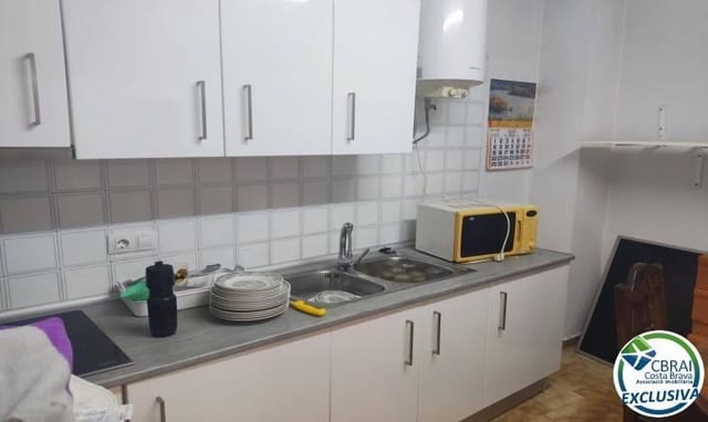 Komercyjne na sprzedaż w Empuriabrava, Castelló d'Empúries - 144 000 € (Ref: 10100433)