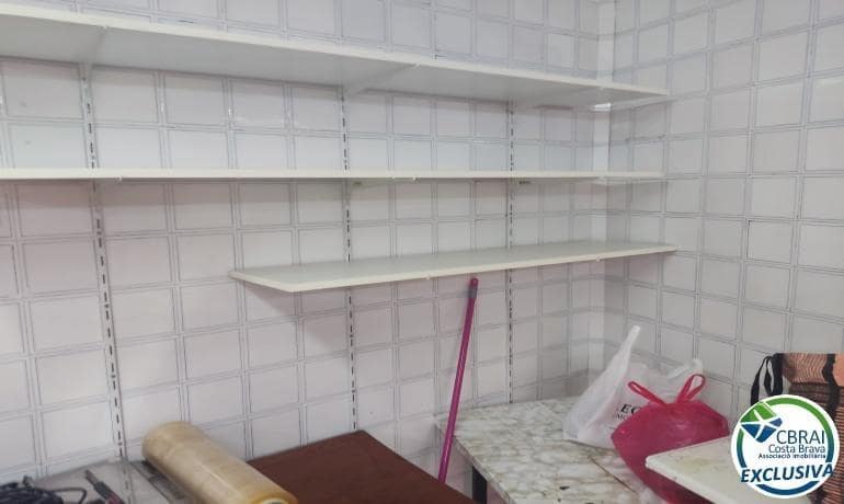 Komercyjne na sprzedaż w Empuriabrava - 144 000 € (Ref: 10100433)